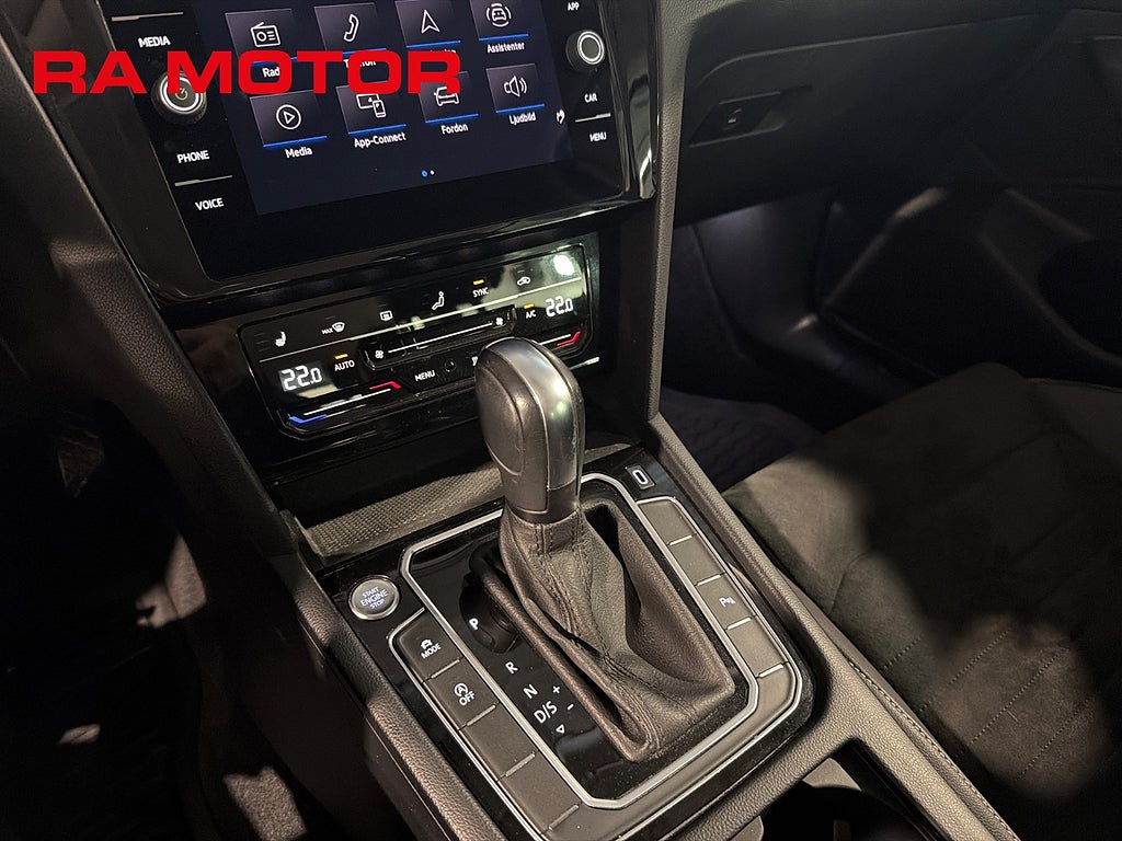 Volkswagen Passat SC TDI 200hk 4M  GT | Drag | B-Kamera | D-Värm | Navi |