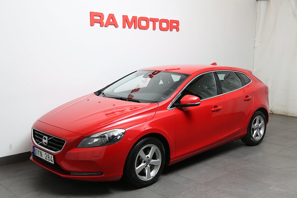 Volvo V40 T2 Momentum 120hk 