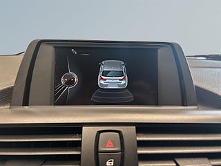 BMW 118I 5-dörrars M Sport Mvärmare Svart innertak Fhållare S&V – bild 15