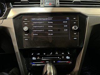 Volkswagen Passat Sportscombi AWD R Line GPS Drag Kamera SoV