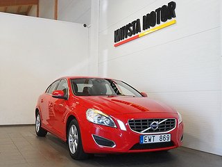 Sedan Volvo S60