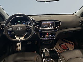 Hyundai IONIQ Electric Premium Plus S&V-hjul/Kamera/Skinn/Carplay