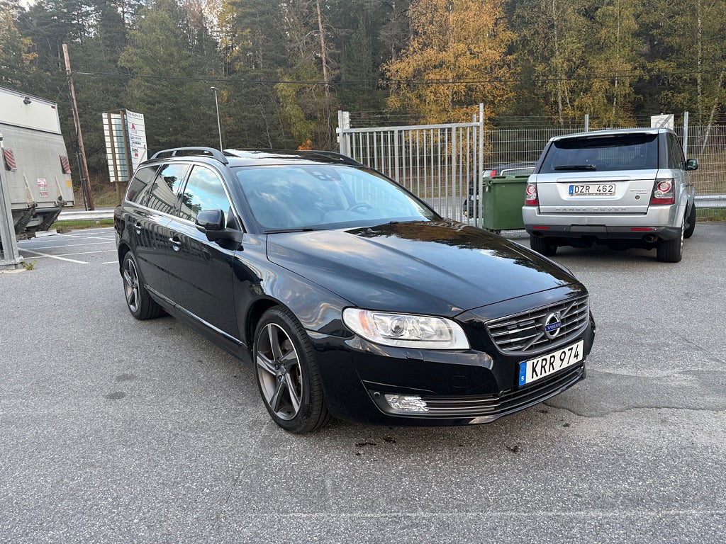 Volvo V70 D4 181hk Automat Drag Navi Momentum Välvårdad EU6