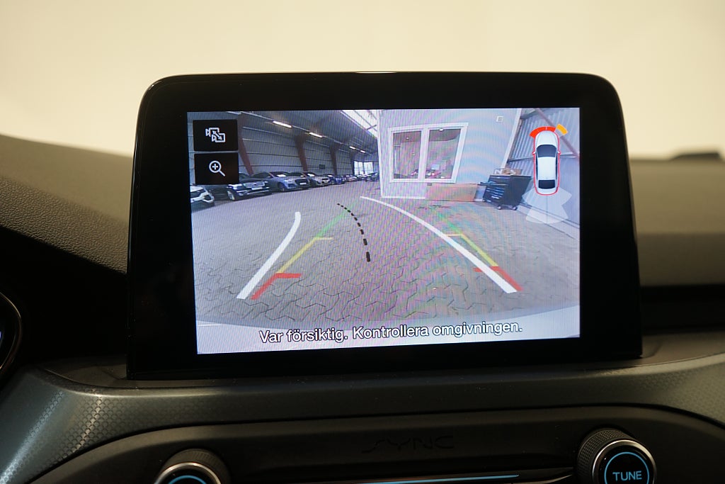 Ford Focus 1.0 EcoBoost Launch Edition B-kamera Carplay 125hk