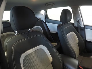 Halvkombi Kia Ceed 11 av 21