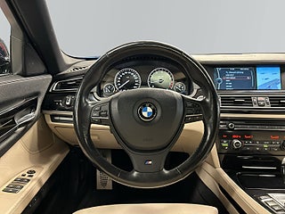 BMW 750 i xDrive Steptronic M Sport Välskött/Välutrustad/S&V-Däck