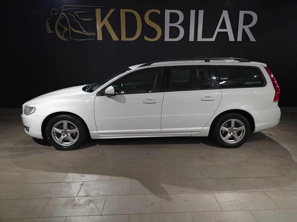 Volvo V70 T4 Nordic Euro 5 180hk | Drag | Värmare | Rattvärme