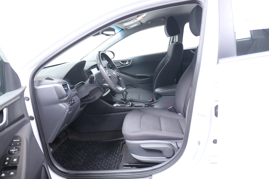 Hyundai IONIQ Hybrid 1,6 141hk PremiumEco Aut Navi Kamera 2017