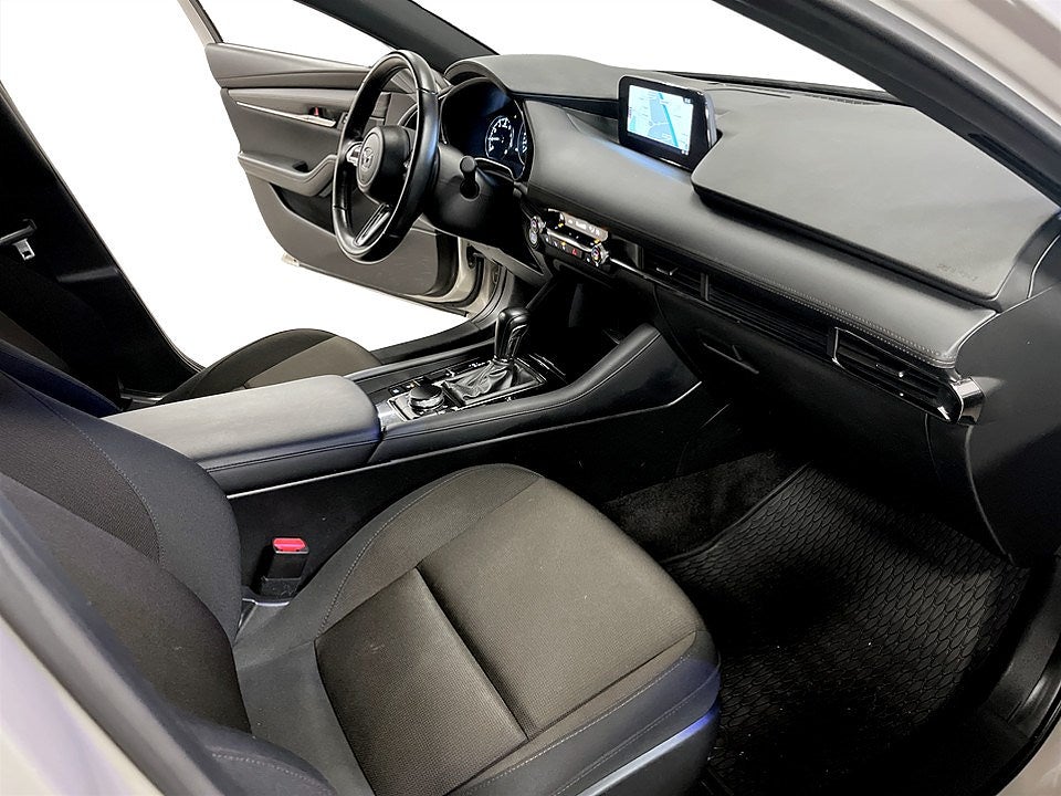 Bild på Mazda 3 Sky 2.0 150hk Aut - B-KAMERA, CARPLAY