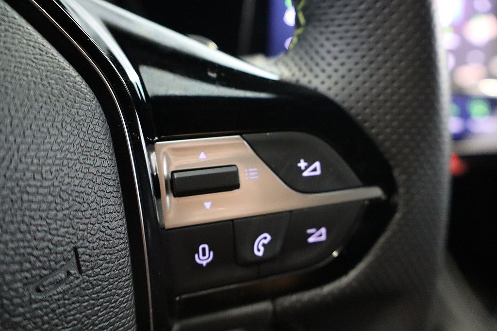 Bild på Peugeot 408 GT 1.2 PT 130hk Aut - ELBAKLUCKA