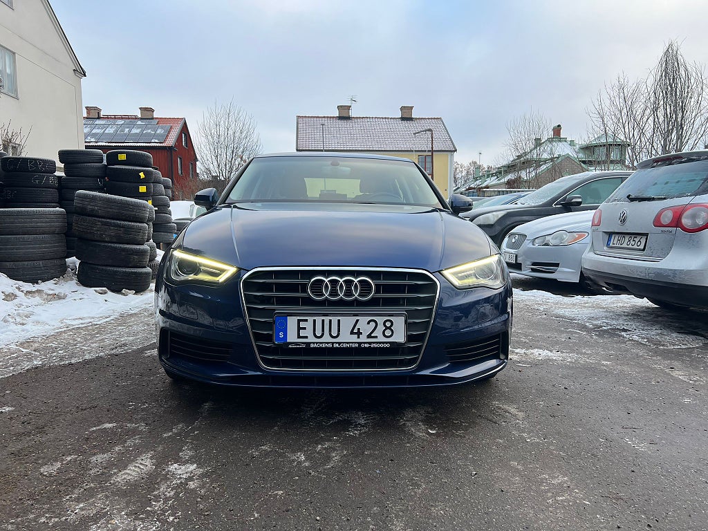 Audi A3 Sedan 2.0 TDI Attraction Euro 6