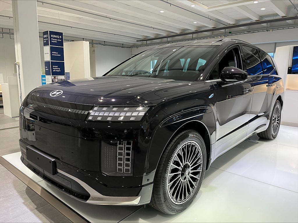 Hyundai IONIQ 9 AWD Performance Calligraphy Line 7-sits 110kWh 435hk