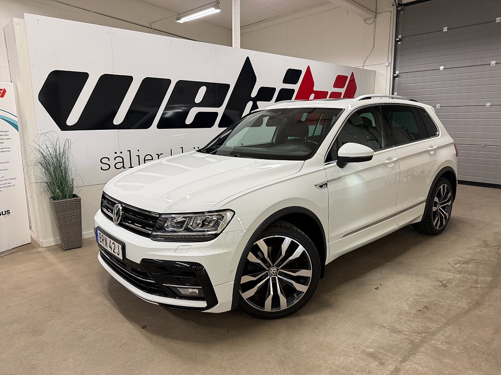 Volkswagen Tiguan 2.0 TSI OPF 4M R-Line Cockpit Panorama Drag Värmare mm 
