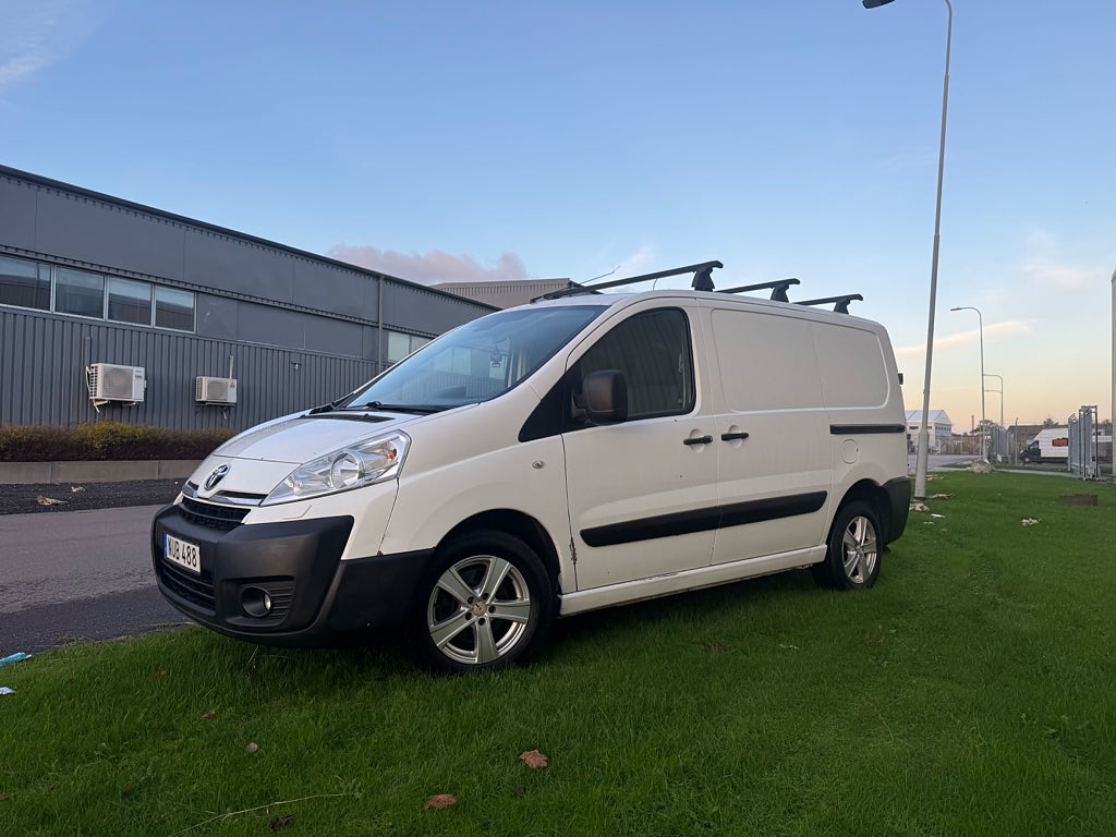 Toyota Proace Skåpbil 2.0 D-4D Euro 5