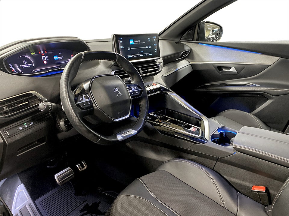 Bild på Peugeot 5008 GT 1,2 PT 130hk Aut 7-SITS B-KAMERA CARPLAY