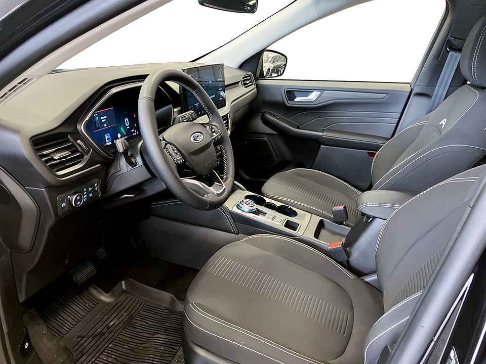 Bild på Ford Kuga Active PHEV 243hk Aut B-KAMERA CARPLAY EN ÄGARE