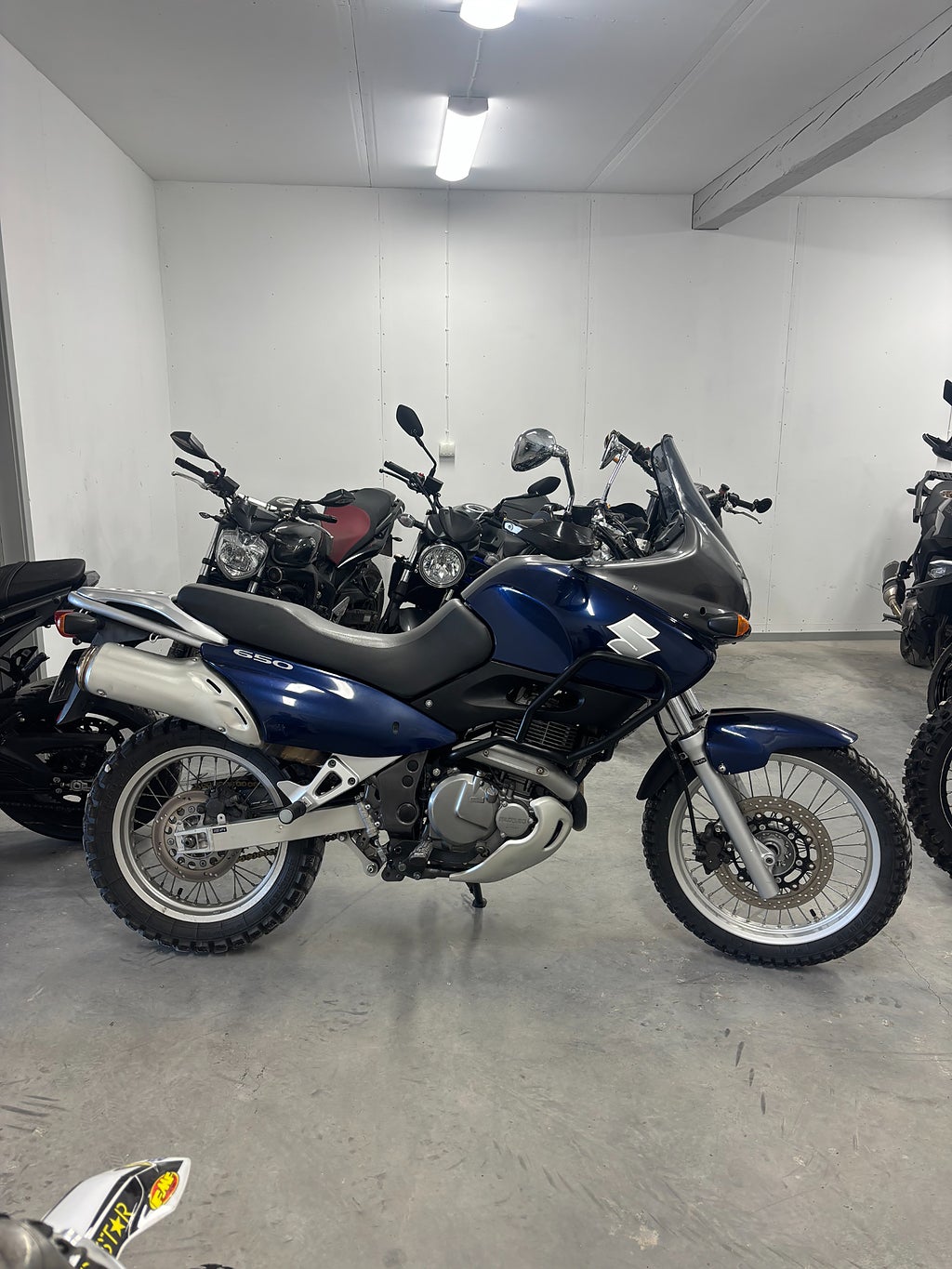 Suzuki Freewind XF 650