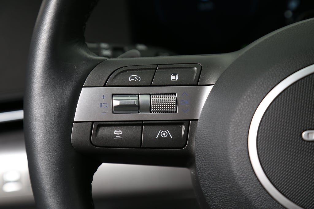 Hyundai Kona Electric Standard Range Essential 48,4 kWh | Moms 2024