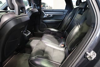 Kombi Volvo V90 16 av 32