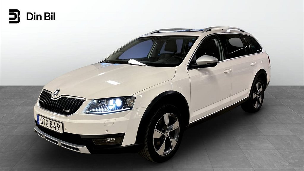 Skoda Octavia Scout TDI150 /Drag/P-Värmare/Panoramatak/