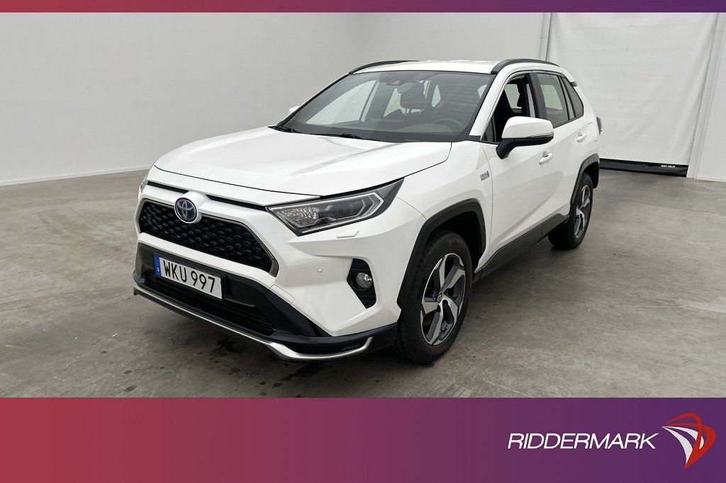 Toyota RAV4 Plug-in AWD Active Kamera Rattvärme Drag MOMS