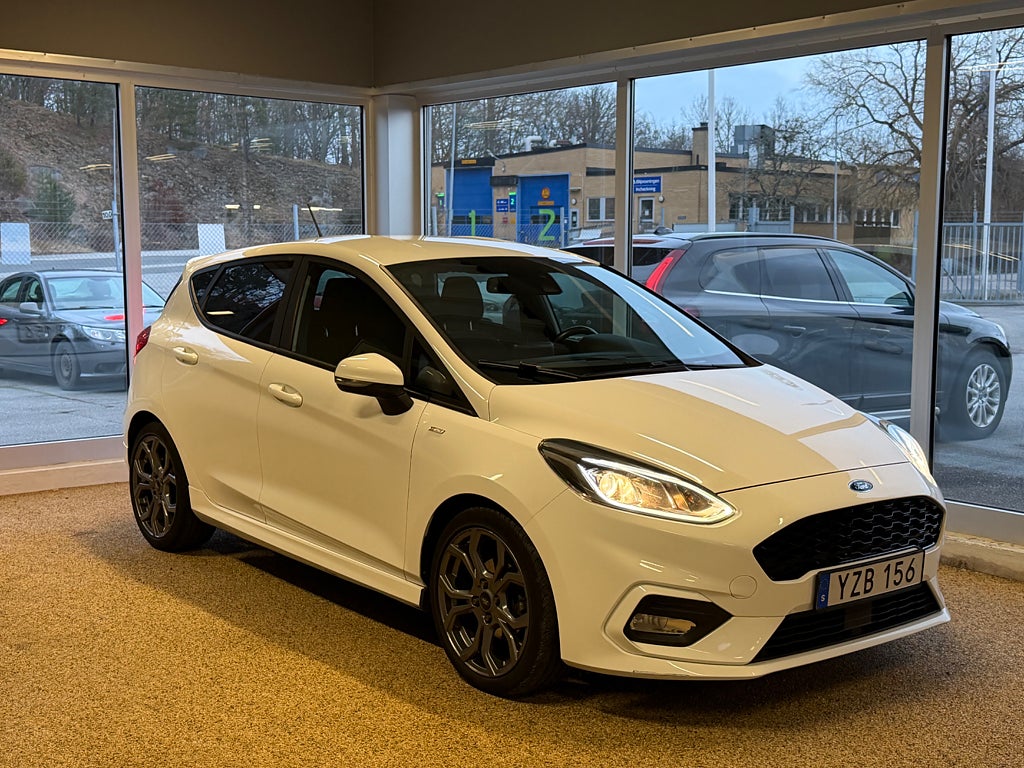Ford Fiesta 5-dörrar 1.0 EcoBoost ST-Line 101 HK Adaptiv CarPlay