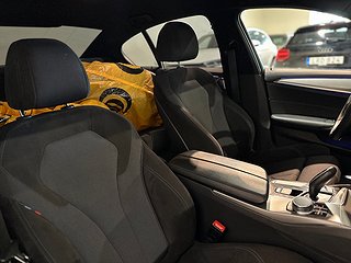 BMW 520 d xDrive Sedan M Sport Dvärm Drag Kamera GPS SoV