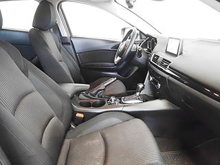 Halvkombi Mazda 3 9 av 20