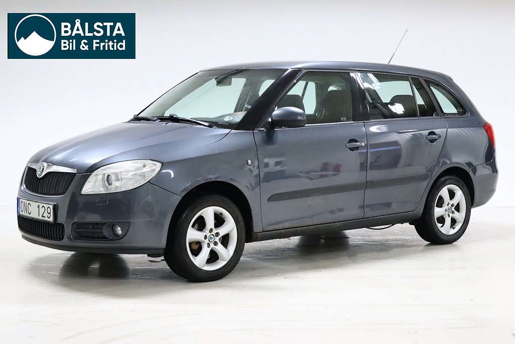 Skoda Fabia KOMBI 1,2 NYBESIKTIGAD 0,49L/MIL 998KR / ÅRSKATT