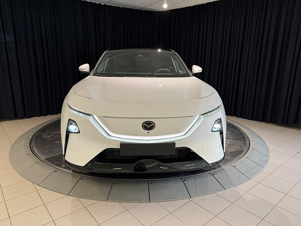 Mazda CX-6e 2026 - miniatyr 2