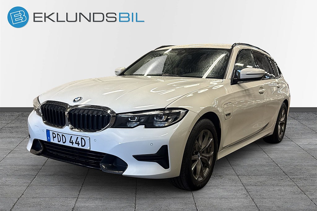 BMW 330e xDrive Touring Steptronic Sport line Navi CarPlay 