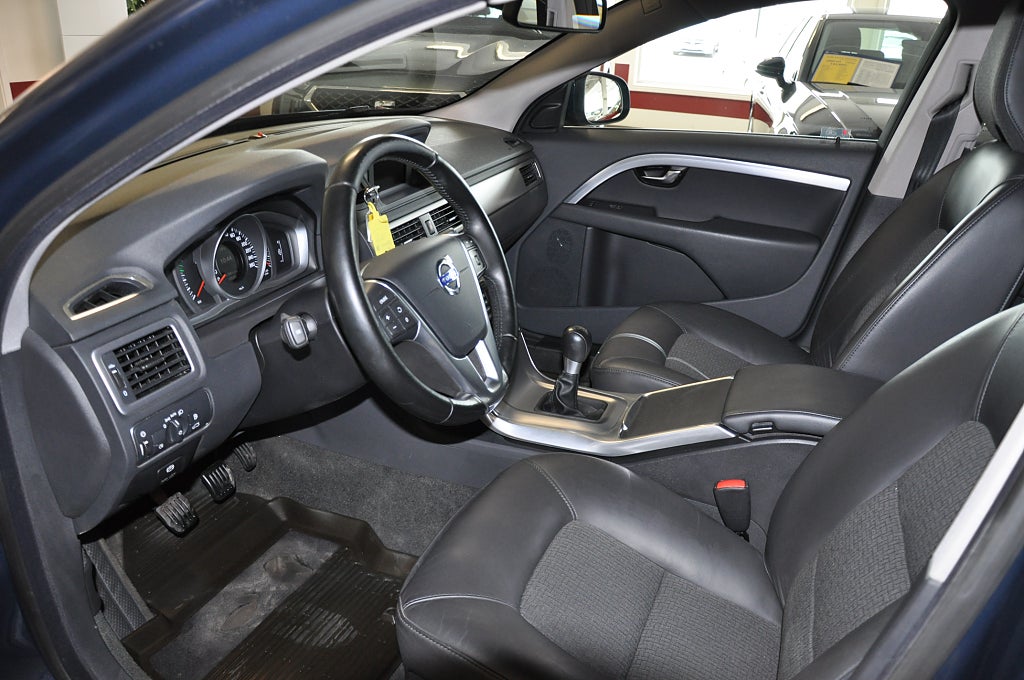Volvo V70 2015 - miniatyr 13