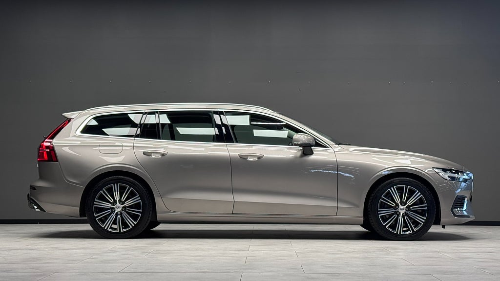 Volvo V60 2021 - miniatyr 4