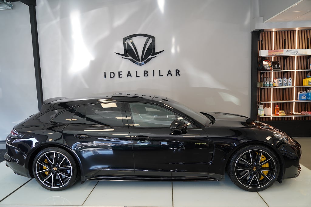 Porsche Panamera Turbo S 2019 - miniatyr 2