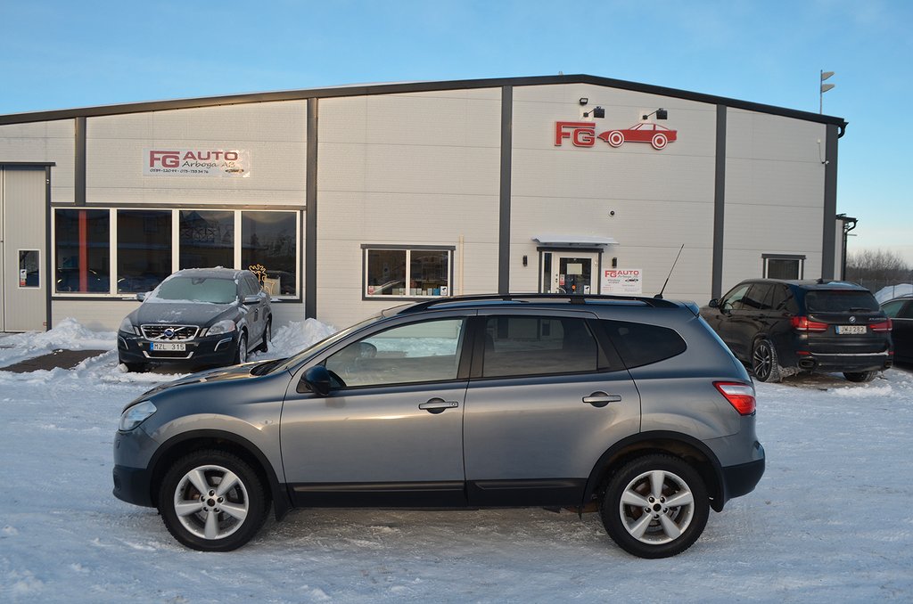 Nissan Qashqai+2 2.0 141 hk Tekna 7-sits M-Värmare Drag 