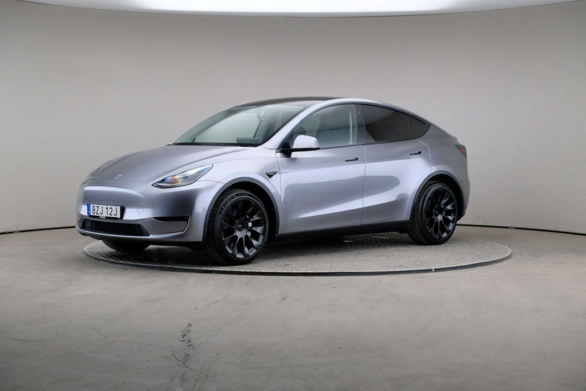 Tesla Model Y 2023, bild 6/10