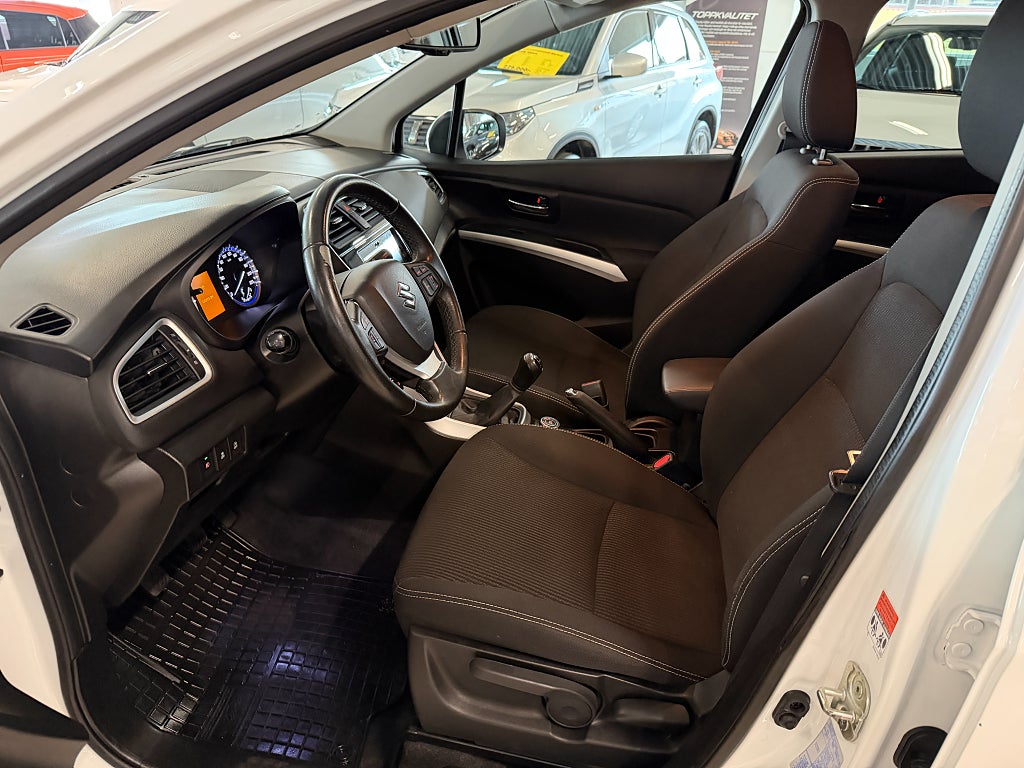 Suzuki S-Cross SX4 1.0 Boosterjet DOHC 12V VVT AllGrip 111 hk