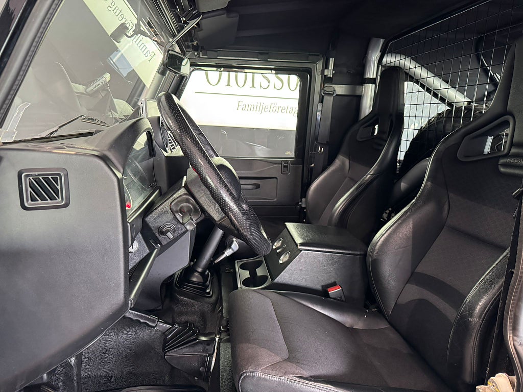 Land Rover Defender 90 Pick Up 2.4 TD4 4×4 Soft Top Winsch - bild 16