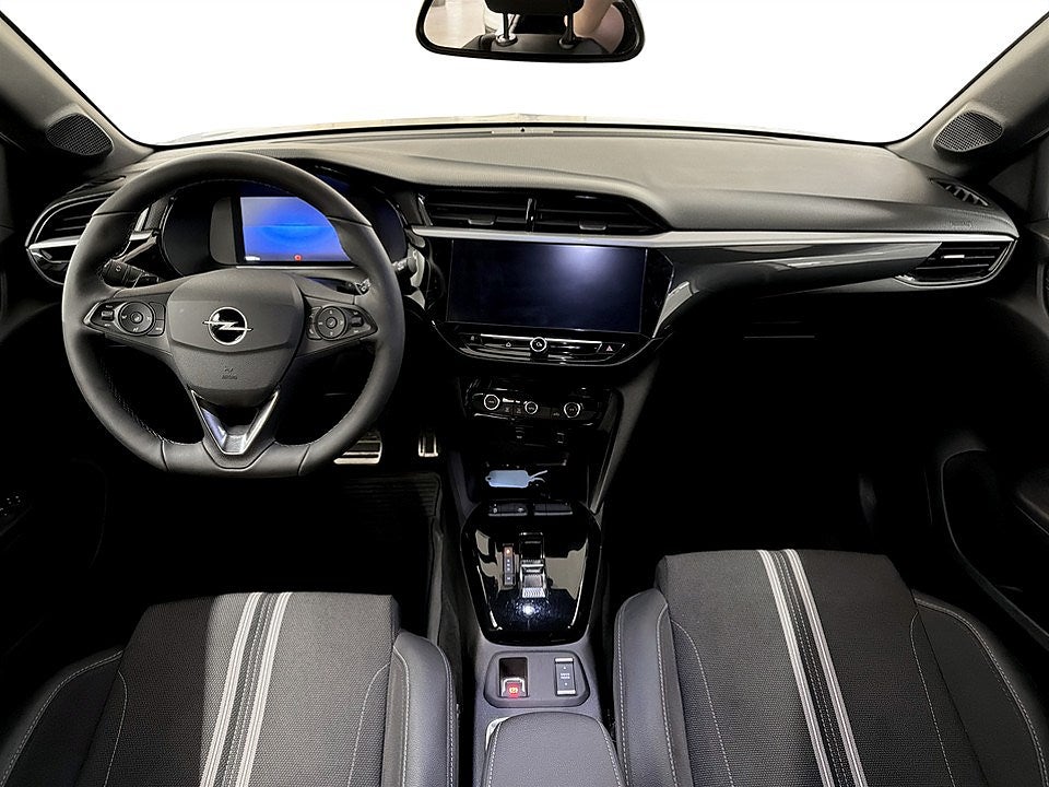 Bild på Opel Corsa GS 1.2 EAT 130h Aut - B-KAMERA,CARPLAY