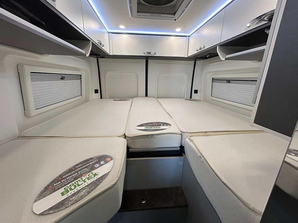 Pilote V630J / Keyless / MaxxFan / Utedusch / Automat  - Pilote