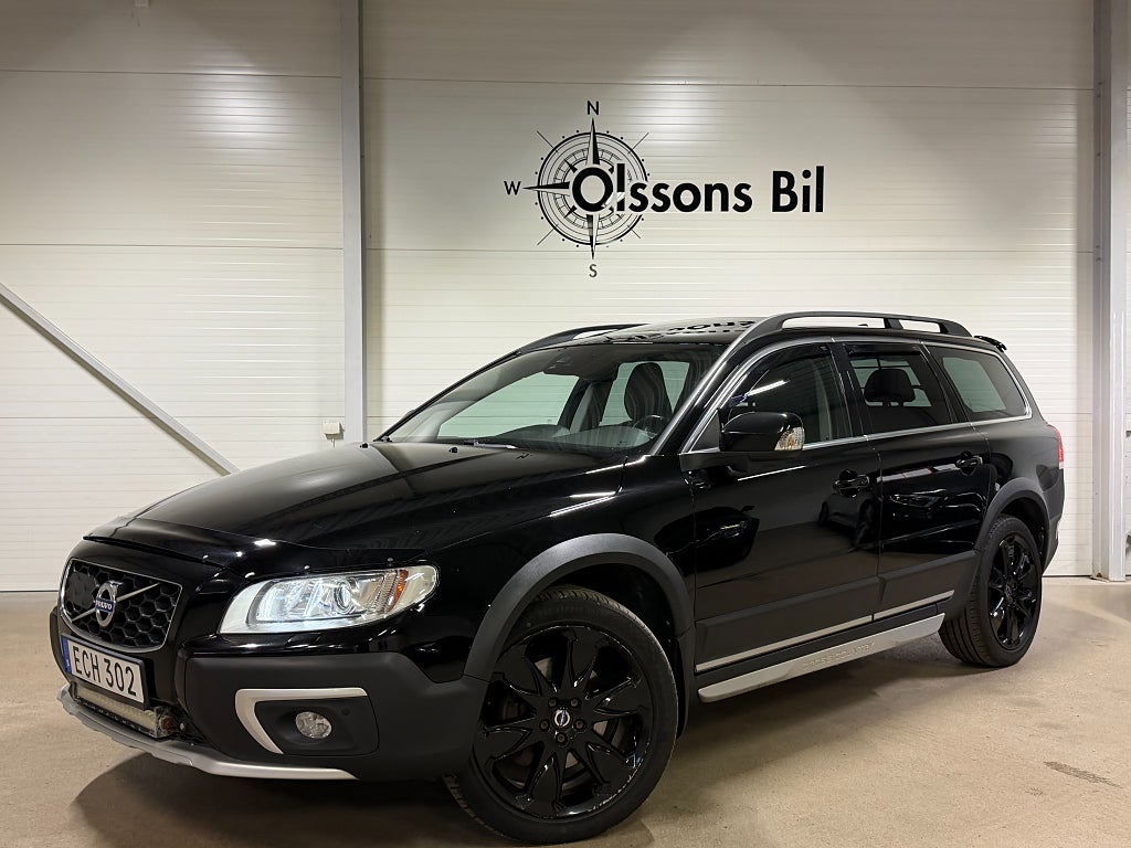 Volvo XC70 D5 AWD Summum Aut Drag GPS BLIS Läder Keyless Taklucka