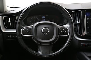 SUV Volvo XC60 14 av 31