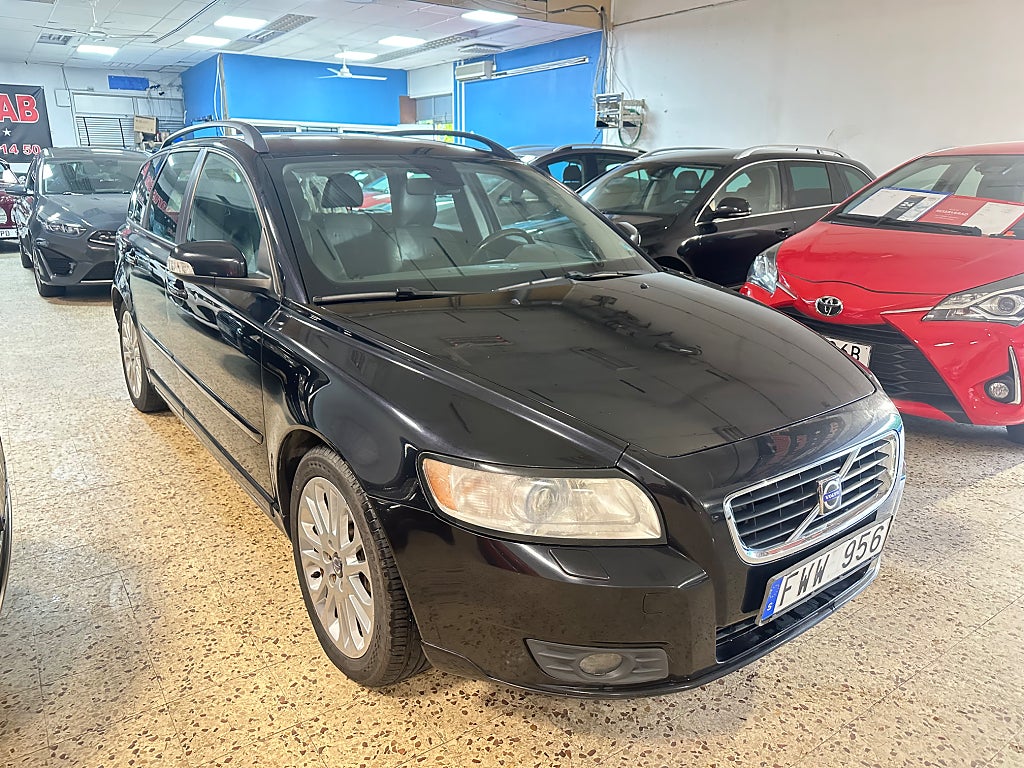 Volvo V50 D5 Geartronic Momentum 