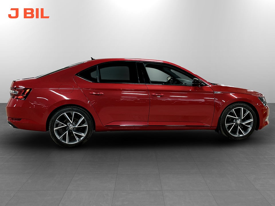 Bild på Skoda Superb Sportline 2.0 TDI 190hk Aut 4WD KAMPANJRÄNTA 3,99%