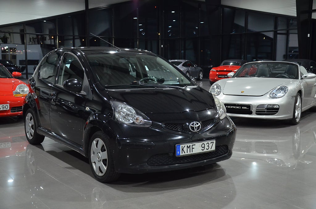 Toyota Aygo 5-dörrar 1.0 VVT-i Nybesiktigad 