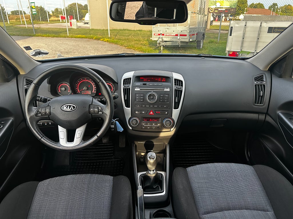 Kia Ceed 1.6 CRDi ECO - 1 BRUKARE - 115 HK