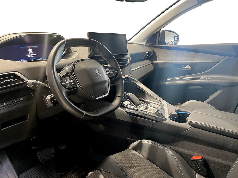 Bild på Peugeot 3008 ALLURE Hybrid 4 300hk |RÄNTA 3,99%|