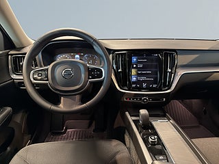 Volvo V60 Cross Country B4 AWD Advanced Pro Edition Lågmil/MOMS/Ledramp/SoV – bild 8