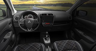Halvkombi Mitsubishi Space Star 3 av 20