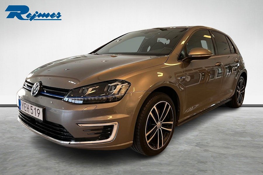 Volkswagen Golf GTE 1.4 TSI DSG Plug-in